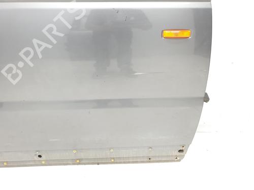 Right front door LAND ROVER RANGE ROVER SPORT I (L320) 2.7 D 4x4 | BP20195840C3 