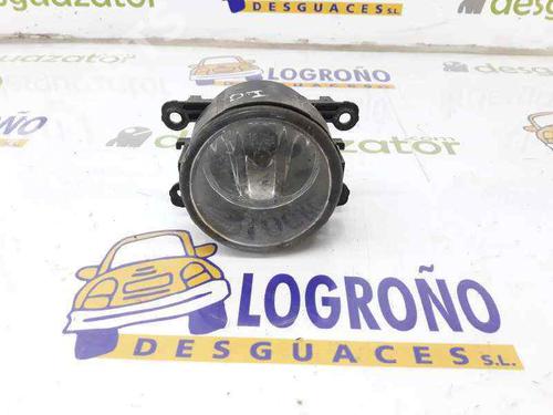left-front-fog-light-nissan-navara-np300-d40-25-dci-4wd-89210549-89210549-2004-4242515 main image