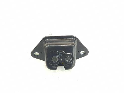 Tailgate lock HONDA CIVIC IX (FK) 1.8 i-VTEC (FK2) (141 hp) 10256468