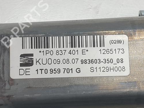 Left front window motor SEAT LEON (1P1) 1.6 | BP25030084E21 