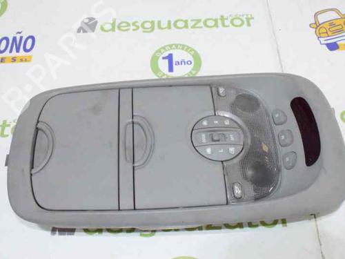 Used Interior roof light KIA CARNIVAL II (GQ) 2.9 CRDi (144 hp) 7420680