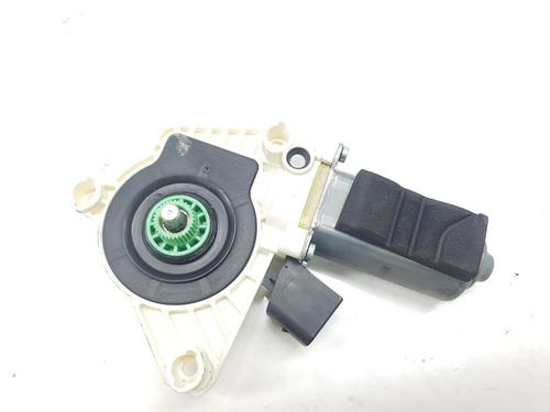 Right rear window motor MERCEDES-BENZ CLA Coupe (C117) CLA 200 (117.343) | BP13617908E22 