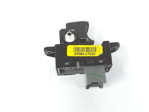 Right rear window switch HYUNDAI i20 II (GB, IB) 1.2 | BP7580153I28 