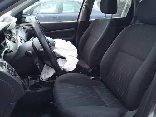 Right front fog light FORD FOCUS I (DAW, DBW) 1.6 16V | BP2497943C31