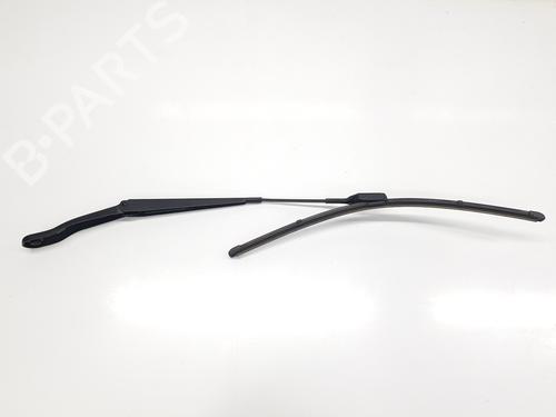 Used Front windshield wiper arm LAND ROVER RANGE ROVER EVOQUE (L538) 2.0 D (150 hp) 31971111