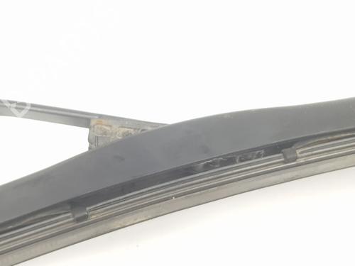 Front windshield wiper arm NISSAN QASHQAI II (J11, J11_) 1.5 dCi | BP10342608C143