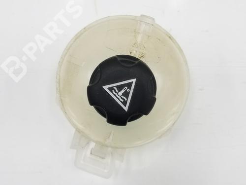 Used Expansion tank Expansion tank DS DS 7 Crossback (J4_, JR_, JC_) E-TENSE 4x4 (J45GBU) (300 hp) 8885925 8885925