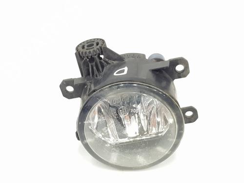 right-front-fog-light-citroen-spacetourer-bus-v_-2016-36037070 main image