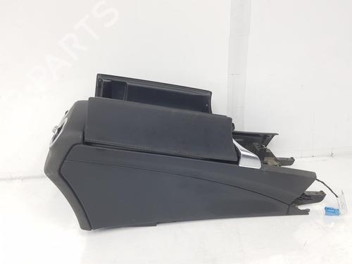 Armrest / Center console MERCEDES-BENZ C-CLASS (W205) C 220 BlueTEC / d (205.002, 205.004) | BP12142719I20 