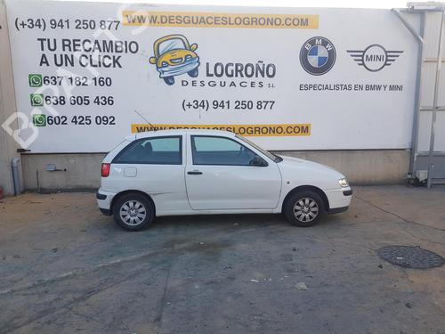 Left tailgate light SEAT IBIZA II (6K1) 1.4 16V | BP13097506C79 