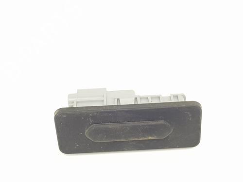 Used Tailgate handle Tailgate handle RENAULT ARKANA I (LCM_, LDN_) [2019-2026] 34699166 34699166