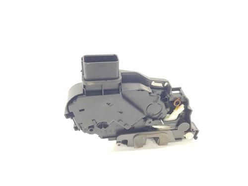 Rear right lock LAND ROVER RANGE ROVER SPORT I (L320) 2.7 D 4x4 | BP20197000C99 