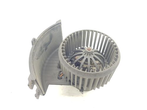 Used Heater blower motor VW TRANSPORTER T5 Van (7HA, 7HH, 7EA, 7EH) 1.9 TDI (105 hp) 14113910