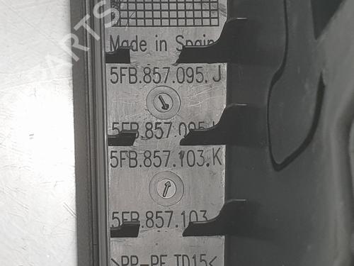 Handskerum SEAT LEON Sportstourer (KL8, KLD) 1.5 eTSI | BP30549098C95 