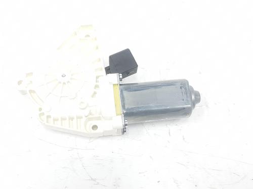 Left front window motor MERCEDES-BENZ CLA Coupe (C117) CLA 200 CDI (117.301) | BP8329402E21 