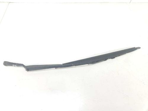 Used Front windshield wiper arm SEAT TOLEDO II (1M2) 1.6 (100 hp) 8190749
