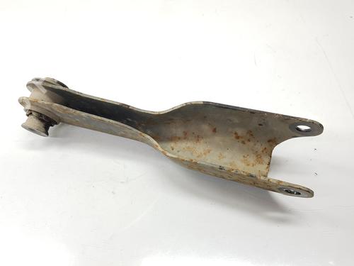 Used Right rear suspension arm Right rear suspension arm 33673646 33673646
