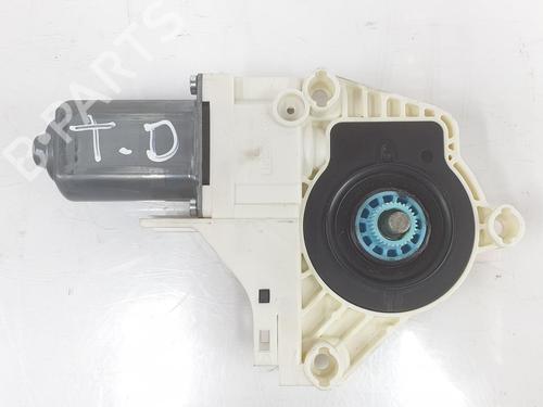 Used Right rear window motor AUDI Q7 (4LB) 3.0 TDI quattro (245 hp) 9841511