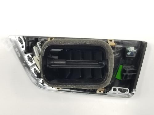 Air vent BMW 1 (F21) 118 d | BP37013615I21 - Image 5