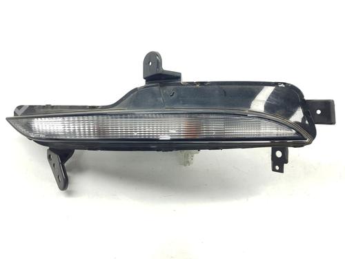 Clignotant avant gauche RENAULT MEGANE IV Hatchback (B9A/M/N_) 1.5 dCi 110 (B9A3) | BP11378988C32 