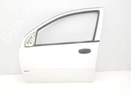 Used Left front door DAEWOO KALOS (KLAS) 1.2 (72 hp) 16341880