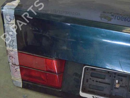 Used Right taillight BMW 5 (E34) 525 td (115 hp) 1564294