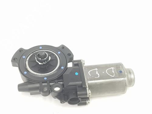 Right front window motor HYUNDAI SONATA V (NF) 2.0 CRDi | BP20190189E20 