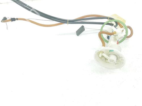 Used Fuel pump BMW X6 (E71, E72) xDrive 50 i (408 hp) 12168922