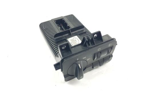 Used Headlight switch BMW 3 (E46) 320 d (150 hp) 10055564