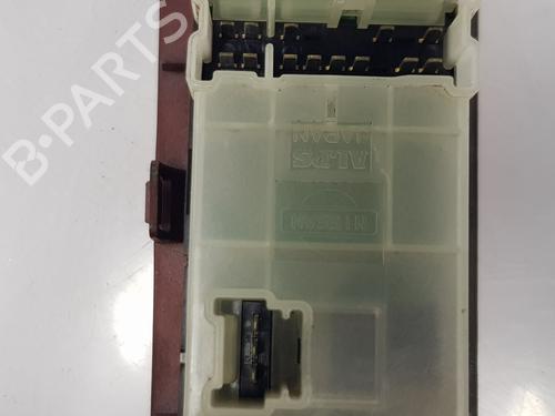 Left front window switch NISSAN NAVARA NP300 (D40) 2.5 dCi 4WD | BP11379097I27 