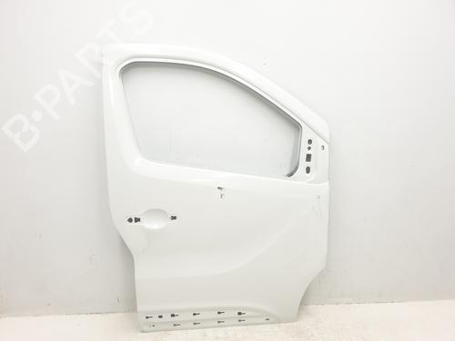 Used Right front door RENAULT TRAFIC III Van (FG_) 1.6 dCi 140 (FGMA, FGMC) (140 hp) 30144952