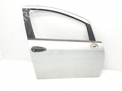 Used Right front door FIAT GRANDE PUNTO (199_) 1.4 (199AXB11, 199AXB1A, 199BXB1A, 199AXL1A) (77 hp) 17871372