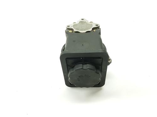 Styring servopumpe BMW 3 (E46) 320 d (136 hp) 21048870