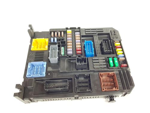 Fuse box CITROËN C4 III (BA_, BB_, BC_) BLUEHDI 110 (BBYHSA) | BP37402171E1 - Image 5