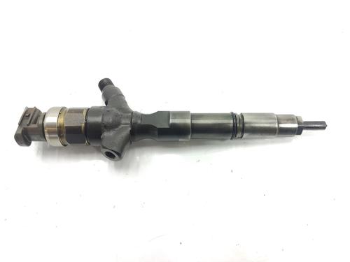 Injector TOYOTA LAND CRUISER PRADO (_J12_) 3.0 D-4D (KDJ120, KDJ125) | BP11885901M100 