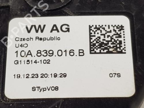 Rear right lock SEAT ARONA (KJ7, KJP) 1.0 TSI | BP27636071C99 