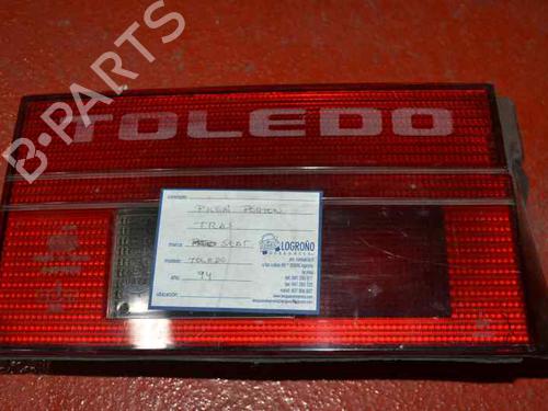 Used Left taillight SEAT TOLEDO I (1L2) 1.6 i (101 hp) 1542629