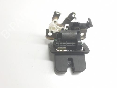 BP30549019C101 main image