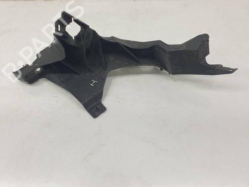 Used Left headlight support Left headlight support AUDI A1 Sportback (8XA, 8XF) 1.6 TDI (115 hp) 40157060 40157060