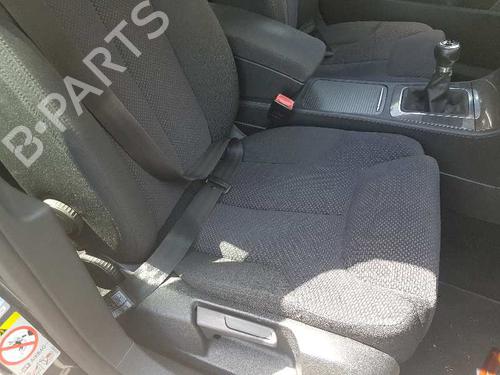 Forlygtekontakt VW PASSAT B6 (3C2) 2.0 TDI 16V | BP3527434I24 