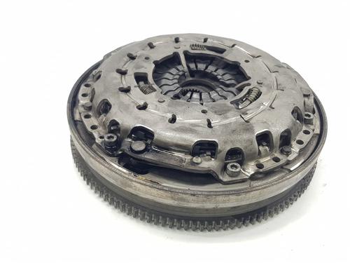 Volante do motor BMW 1 (F20) 118 d (143 hp) 24036913