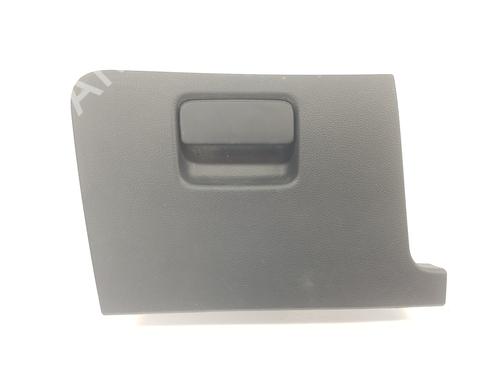 Used Glove box VW GOLF VII (5G1, BQ1, BE1, BE2) 2.0 TDI (150 hp) 13753480