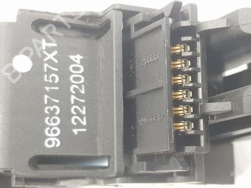 Steering wheel controls PEUGEOT 208 I (CA_, CC_) 1.6 HDi / BlueHDi 75 | BP16260623E15 