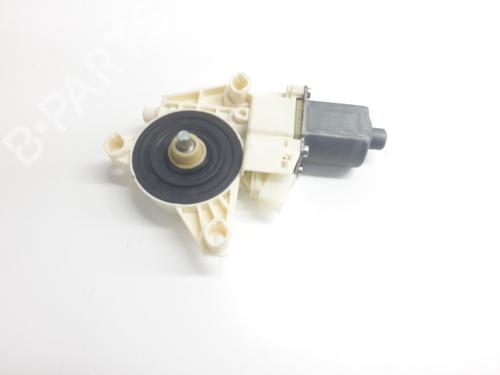 Right front window motor MERCEDES-BENZ GLA-CLASS (X156) GLA 200 CDI / d (156.908) | BP21070195E20 