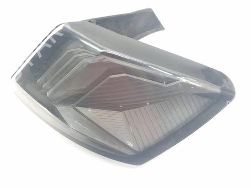 Used Right taillight Right taillight PEUGEOT 3008 II SUV (MC_, MR_, MJ_, M4_) Hybrid 180 (M4DGLU) (179 hp) 40528457 40528457