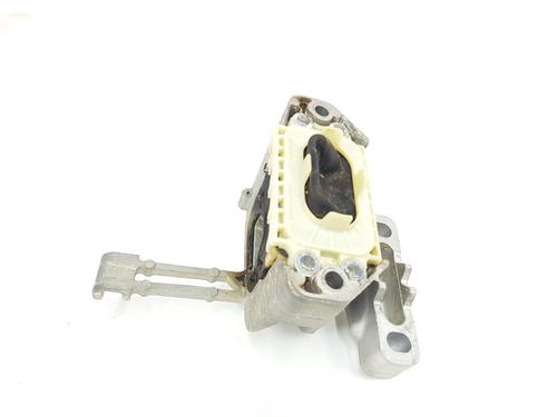 Used Engine mount SEAT ARONA (KJ7, KJP) 1.5 TSI (150 hp) 31338902