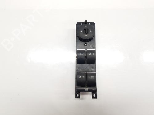 Used Left front window switch Left front window switch FORD FOCUS III [2010-2020] 32778600 32778600
