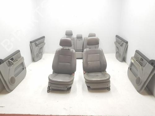 Sæde sæt KIA SORENTO I (JC) 2.5 CRDi 4WD (140 hp) 12603774