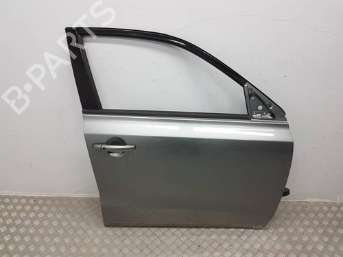 Used Right front door Right front door 38559458 38559458