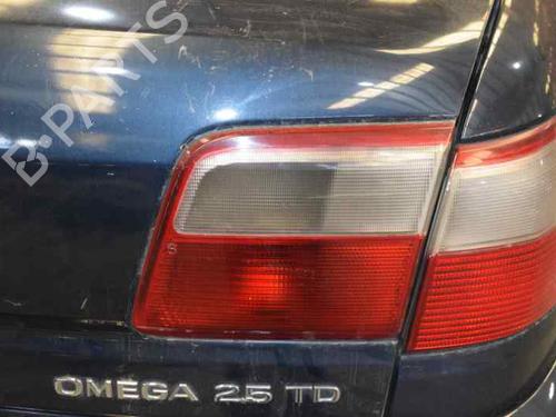 Right taillight OPEL OMEGA B (V94) 2.5 TD (F69, M69, P69) | BP1995589C35 